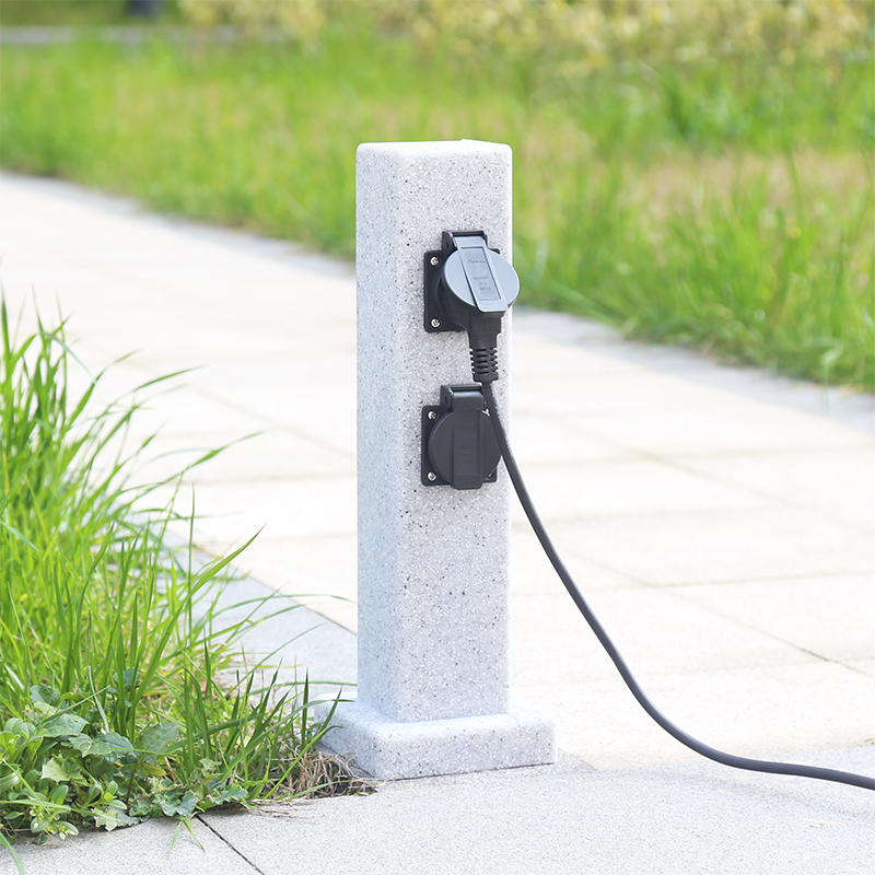 Outdoor Power Hub - 빌라 안뜰 정원용 수직 전원 소켓
