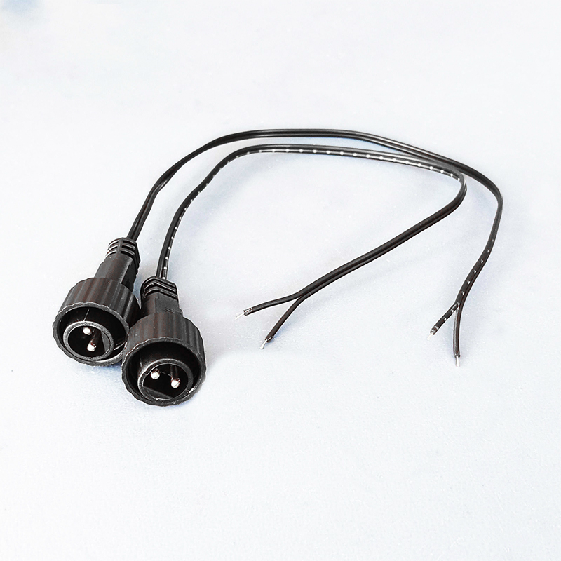 태양광 스트링 조명용 25cm 케이블이 있는 실외용 2 - Outdoor Power Hub 리뷰 및 가격