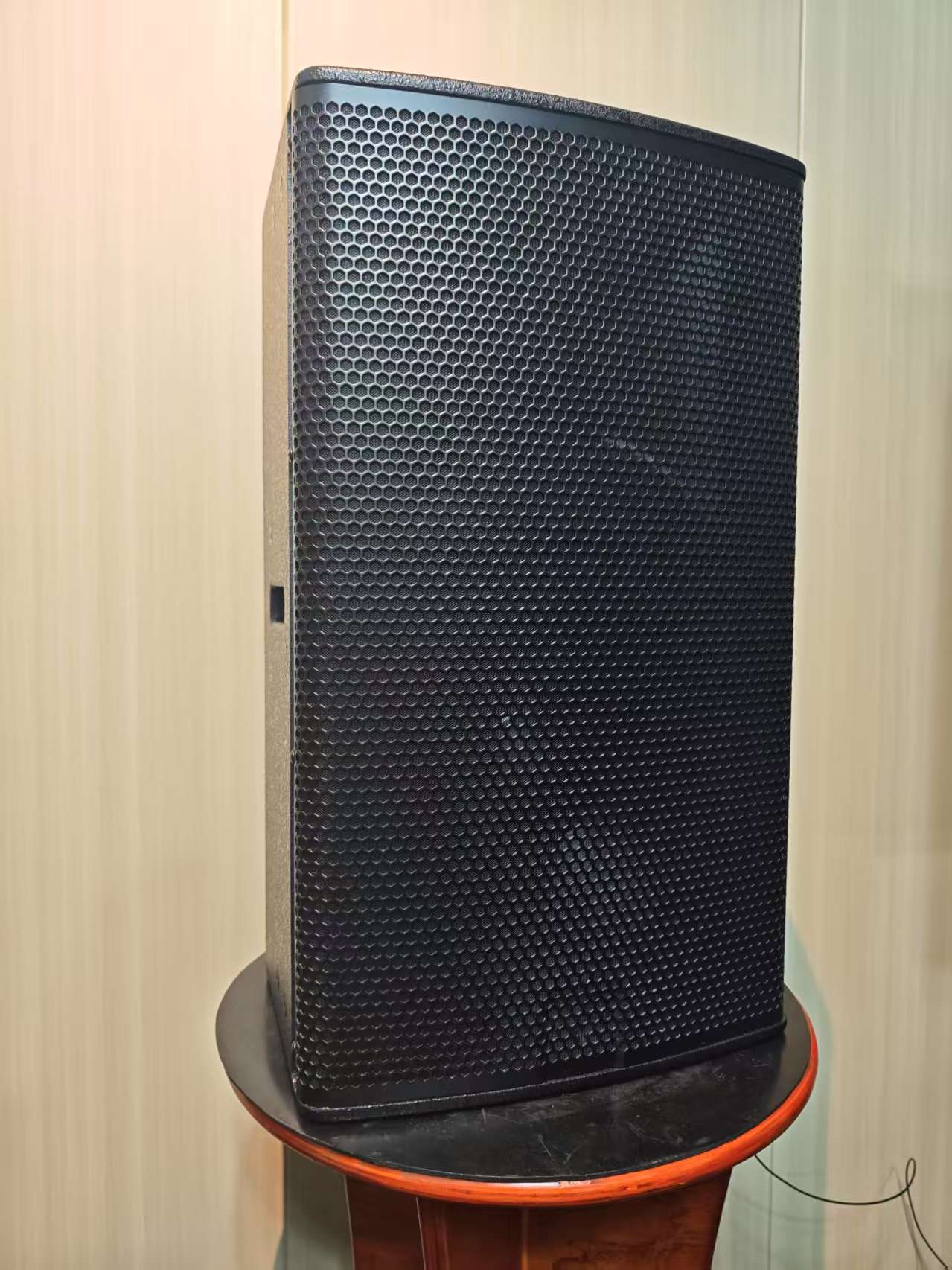 12인치 목재 액티브 스피커 2*400w 파워 앰프 특 - Outdoor Power Direct 리뷰 및 가격